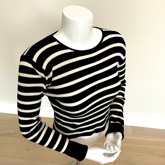 Zara Knit Sweater - Picture 6 of 9